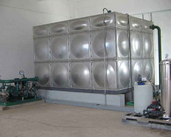 山东不锈钢水箱家用型安装注意点与模压板的规