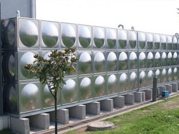 不锈钢水箱厂家说说玻璃钢水箱拼装工艺流程的